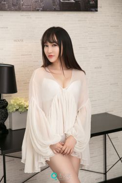 赵本山女儿奢侈生活